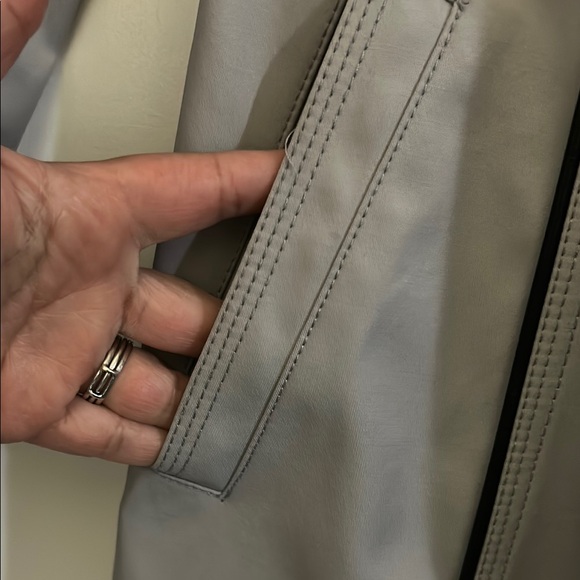 Guess Gray Double-Breasted Trench Coat - Picture 5 of 7